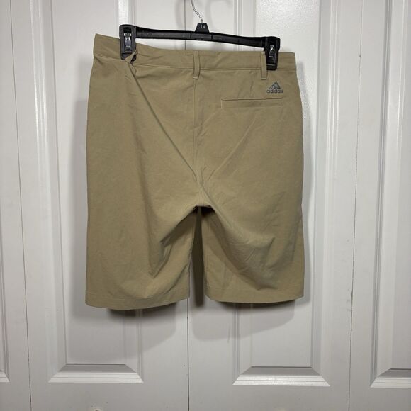 Adidas Khaki Shorts Mens L Golf Athletic Stretch Performance Outdoor Core - Picture 2 of 9